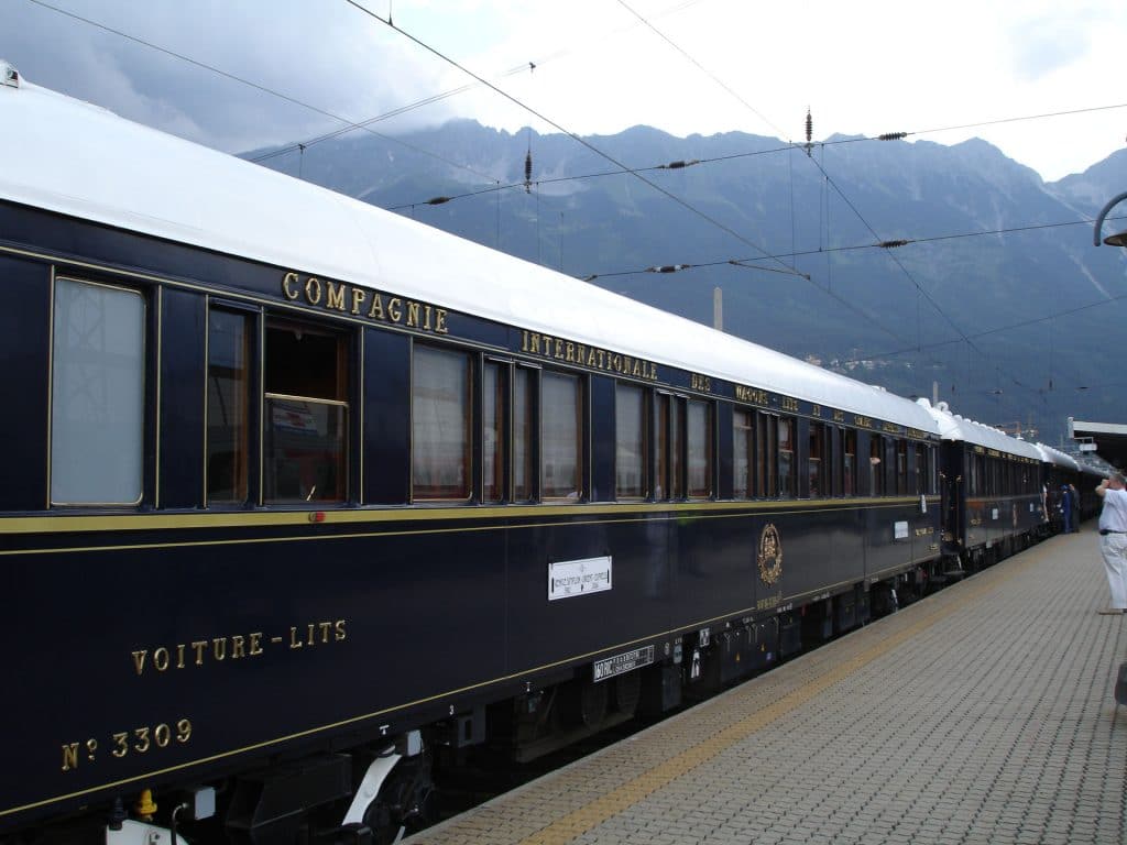 L'Orient Express, un train mythique qui structure l'imaginaire des trains de nuit. Acceptait-il les vélos non démontés ?! (photo de Neal S issue de http://fr.freeimages.com)
